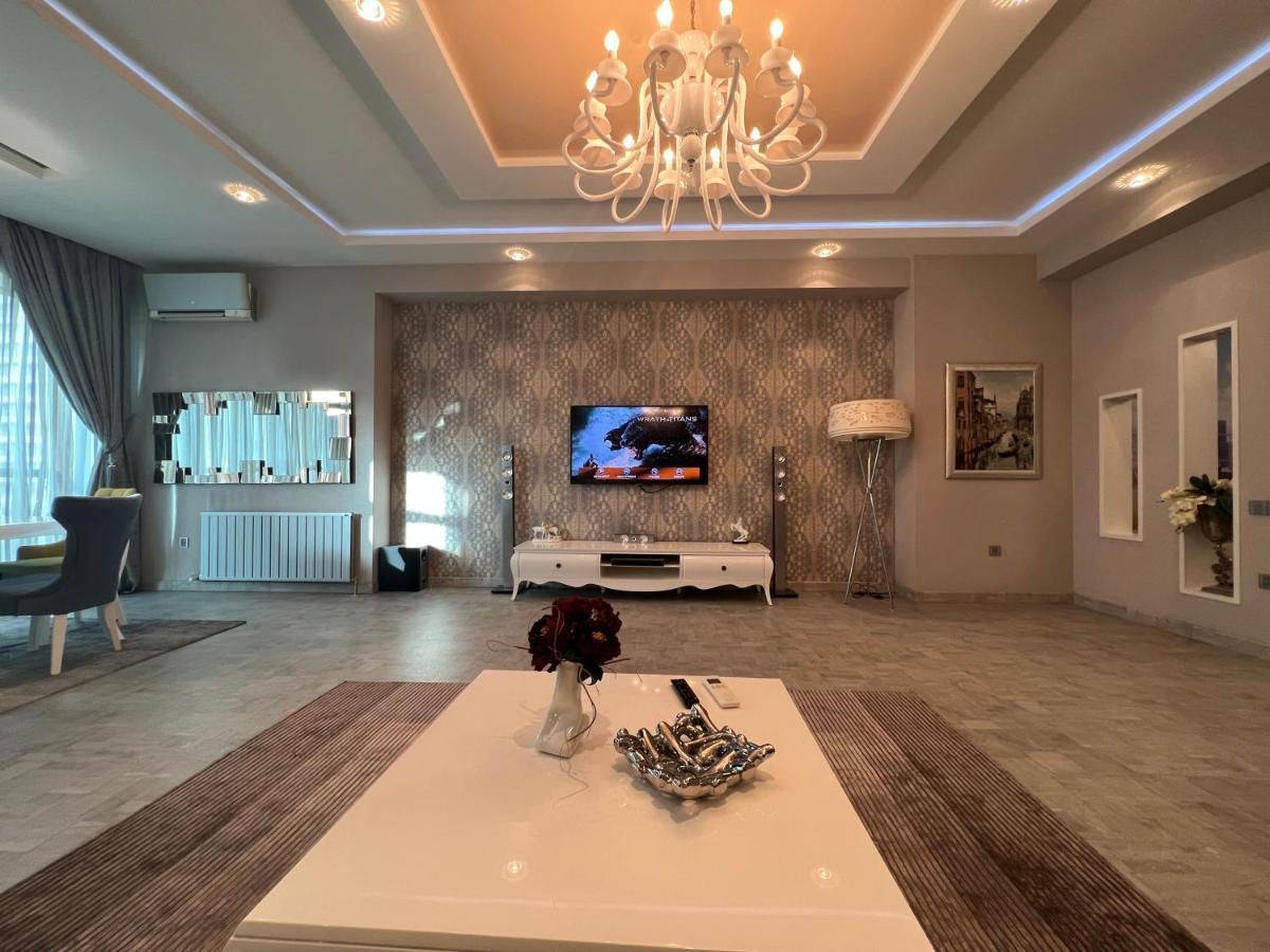 Megafun Luxury Family Apartment Bakú Exterior foto