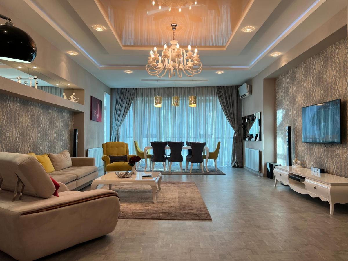 Megafun Luxury Family Apartment Bakú Exterior foto